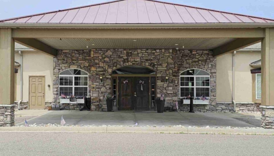 The Oasis of Clarkston Front