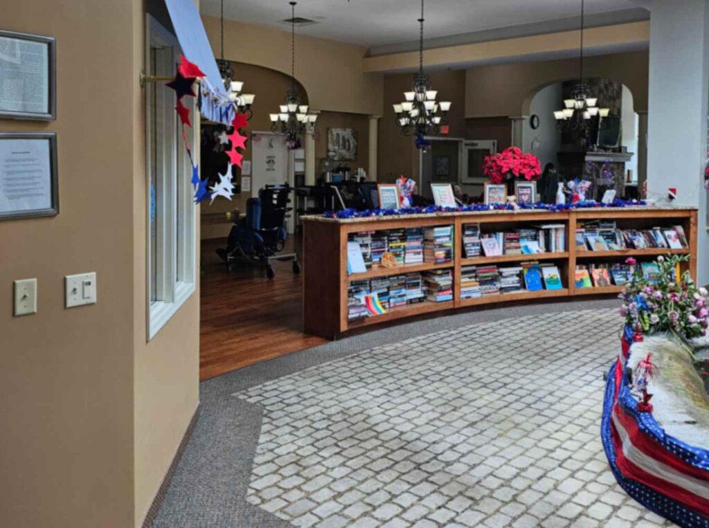 The Oasis of Clarkston 
lobby