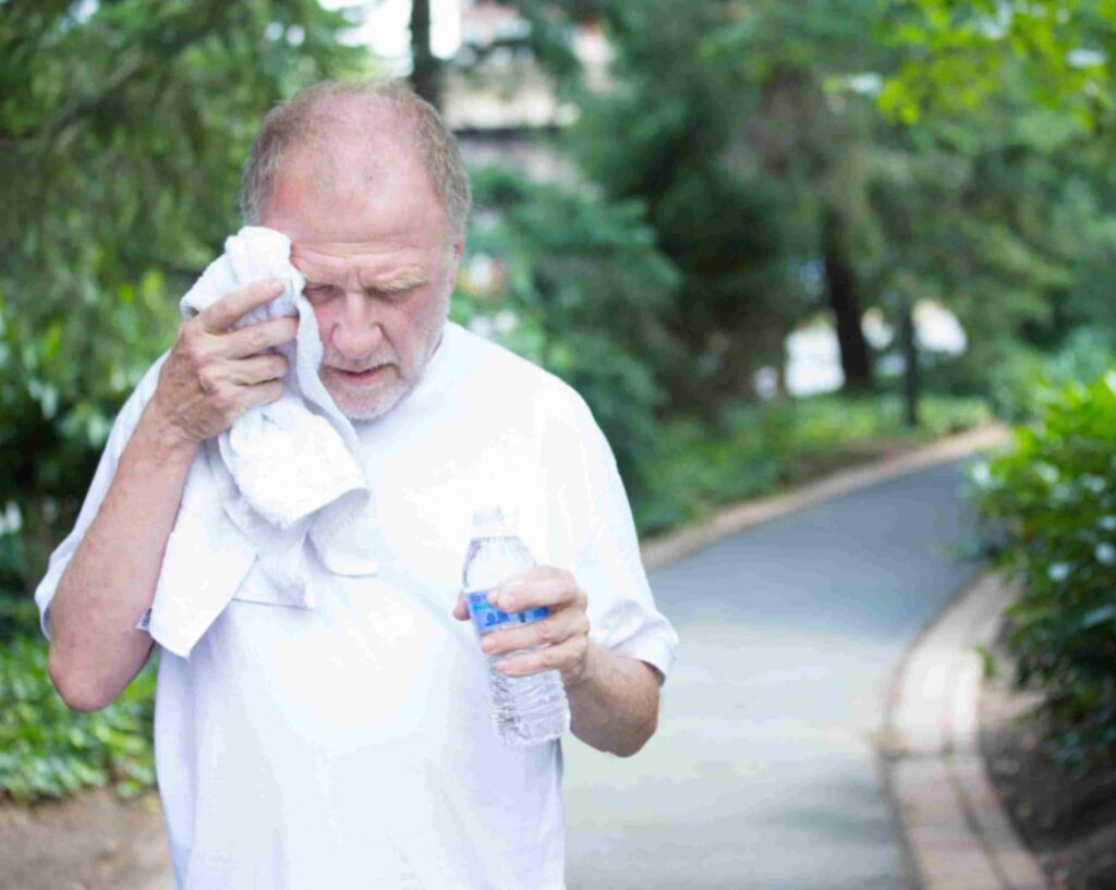 Importance of hydration in senior health